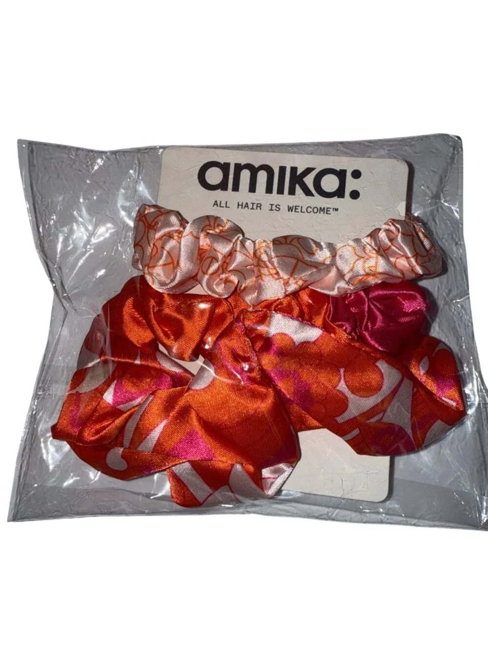 Amika Hair Care Gift Set Wizard Soulfood Tool Mat Scrunchies Tote Bag NWT 30ml
